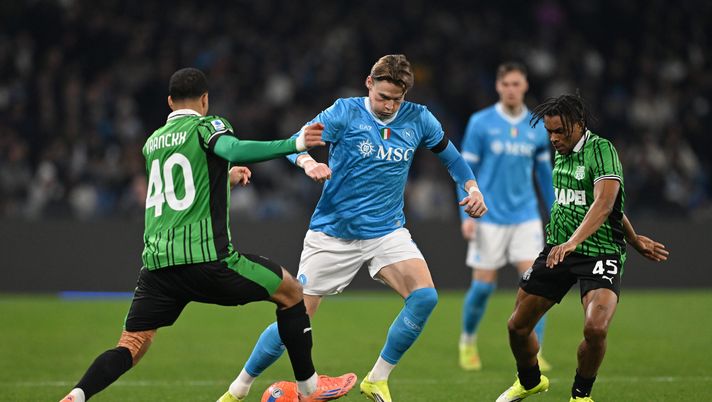 SERIE A – Il Napoli torna alla vittoria e risponde all’Inter: Sassuolo battuto 1-0 - immagine 1