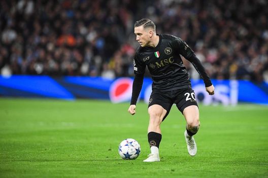 Siemiatkowski: “Zielinski vuole restare al Napoli. Non credo in un suo passaggio all’Inter”- immagine 2