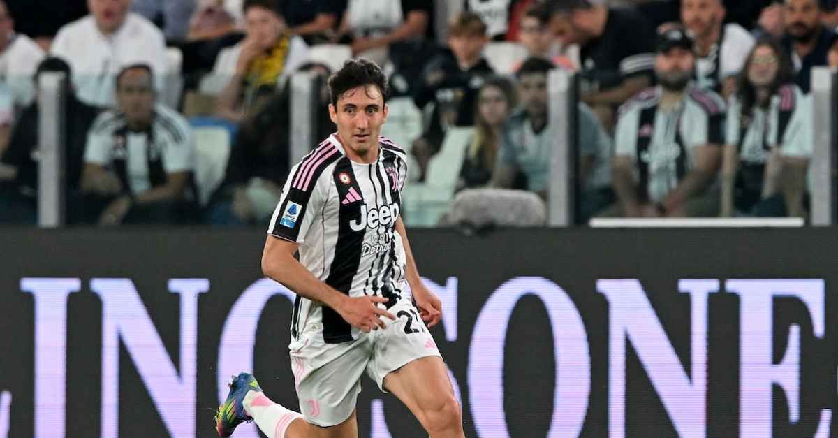 Cambiaso: “Sono felice alla Juventus, mai chiesto di andare via” Cambiaso: “Sono felice alla Juventus, mai chiesto di andare via”