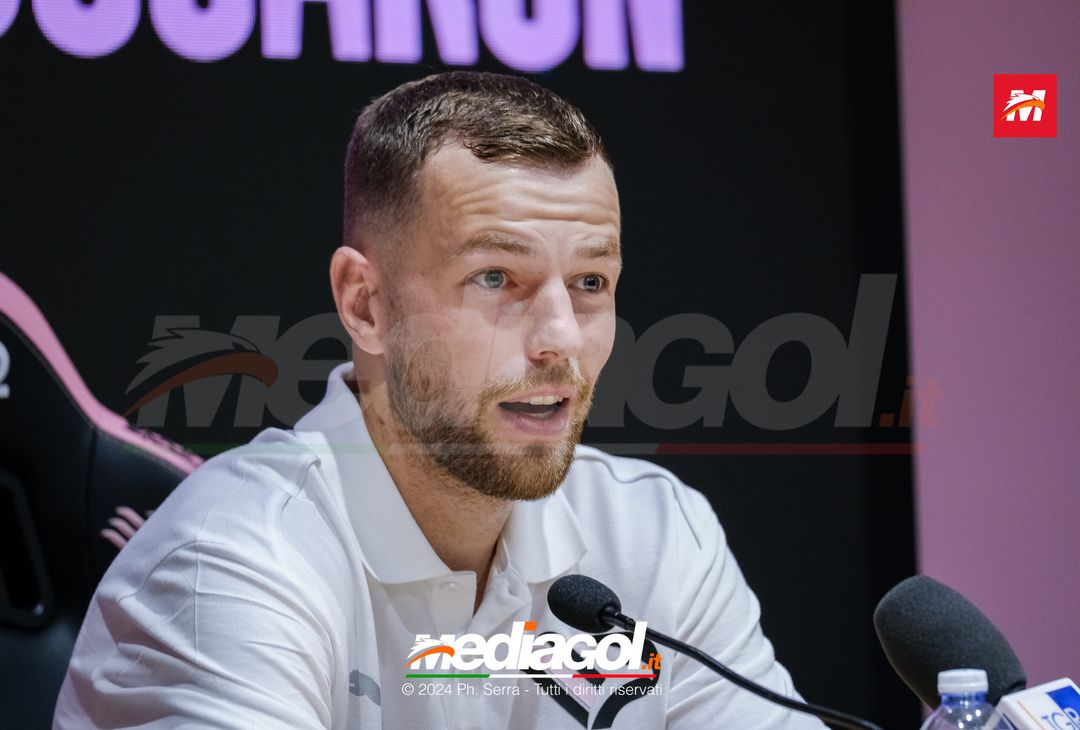 FOTO PALERMO, Jérémy Le Douaron presentato in conferenza stampa (Gallery) - immagine 23