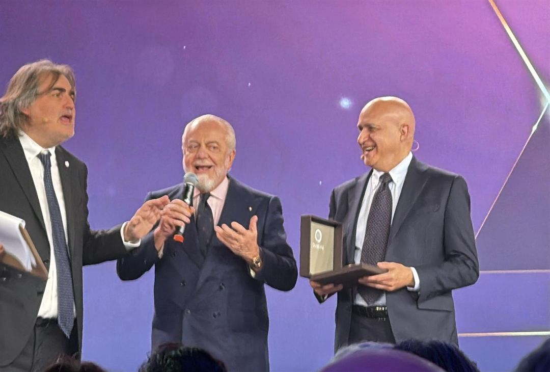 Il presidente De Laurentiis ritira il riconoscimento