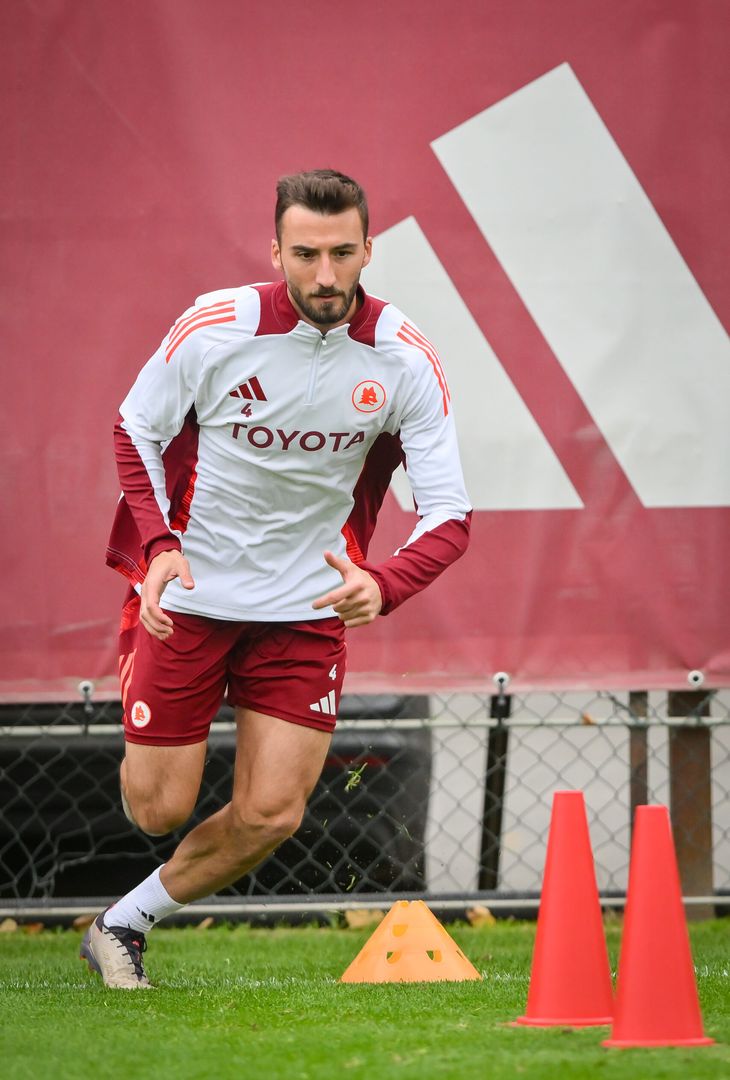 Trigoria, l’allenamento del mercoledì mattina – FOTO GALLERY - immagine 40
