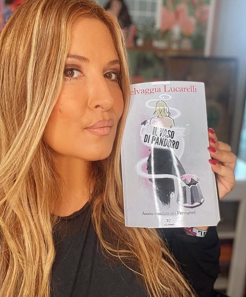 Selvaggia Lucarelli a Sanremo 25? Ecco in quale veste- immagine 2