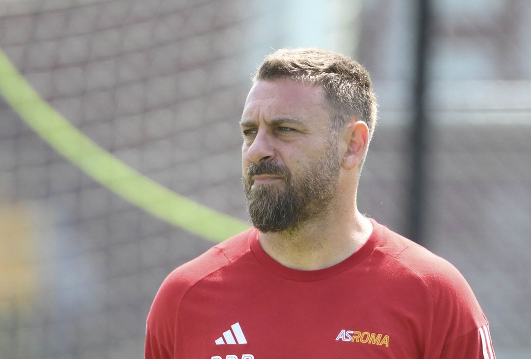 Verso Roma-Genoa, l’allenamento a Trigoria: individuale per Dybala – FOTO GALLERY - immagine 13