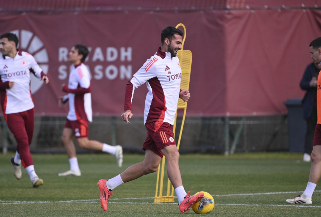Trigoria, il primo allenamento in vista del Bologna dopo il derby – FOTO GALLERY - immagine 17