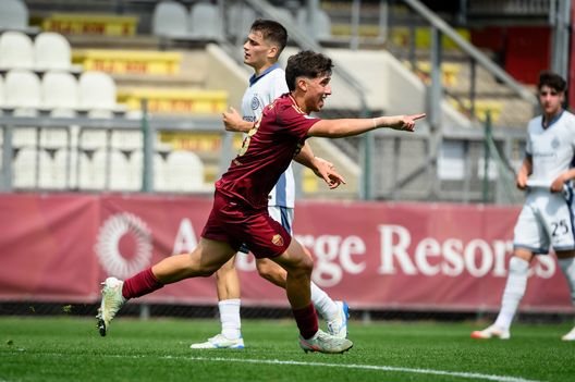 ROMA, ITALIA - 03 MAGGIO: Federico Coletta ai tempi dell'AS Roma festeggia un goal dopo aver segnato con le giovanili giallorosse. (Photo by Fabio Rossi/AS Roma via Getty Images)
