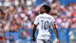 Milan, Leao suona la carica sui social: “Siamo ancora vivi”