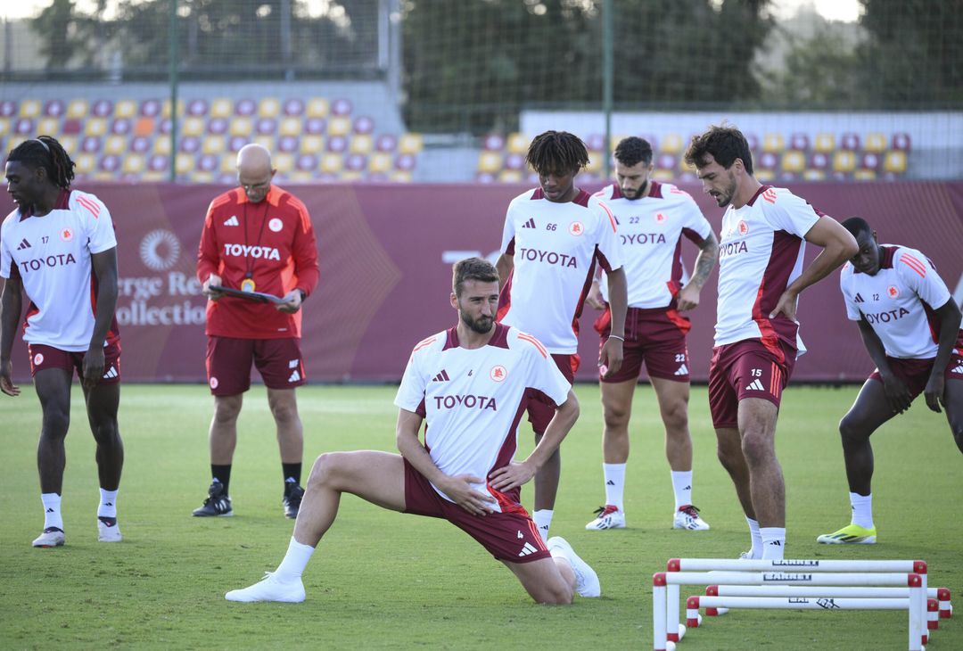 Trigoria, la rifinitura alla vigilia della sfida con il Venezia – FOTO GALLERY - immagine 10