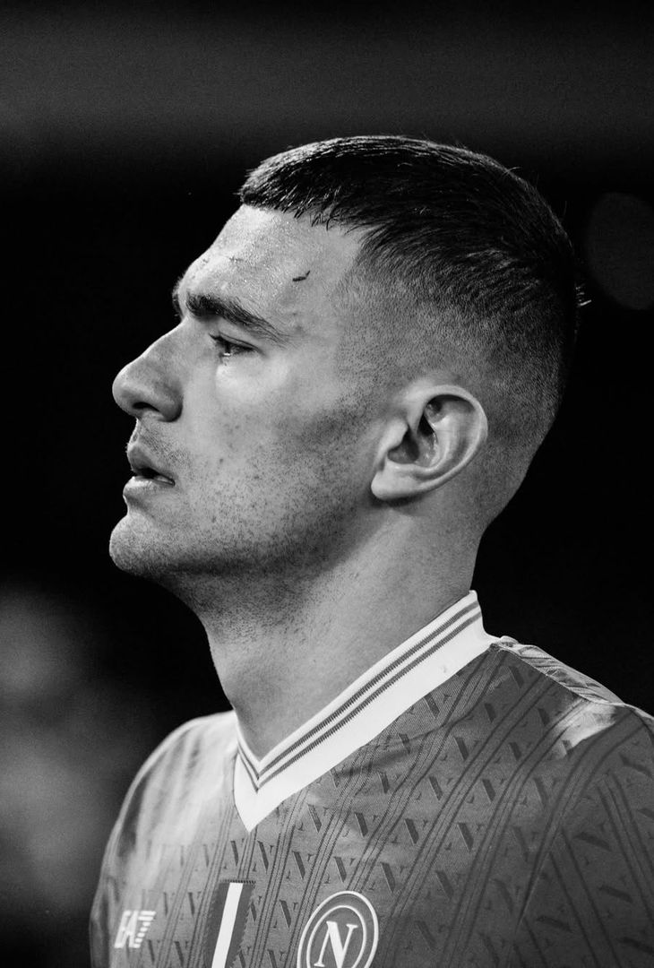 “Forza di volontà”: la sintesi del match del Napoli contro la Fiorentina – LA GALLERY - immagine 15