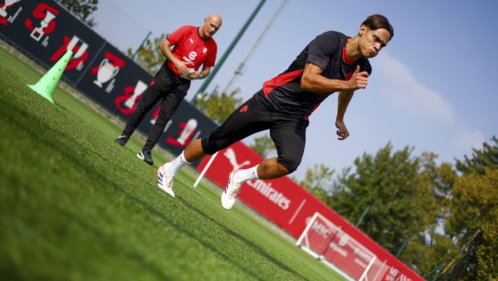 Samuele Ricci Milan ricci-un-cervello-da-modric-un-fisico-da-rabiot-un-nuovo-centrocampista-per-il-milan