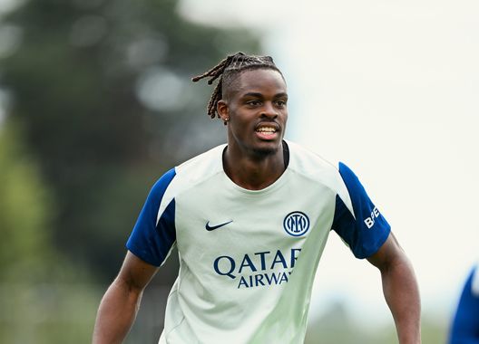 Chivu: “Bisseck? Facile criticarlo dopo un errore. Era importante farlo giocare perchè…”- immagine 3