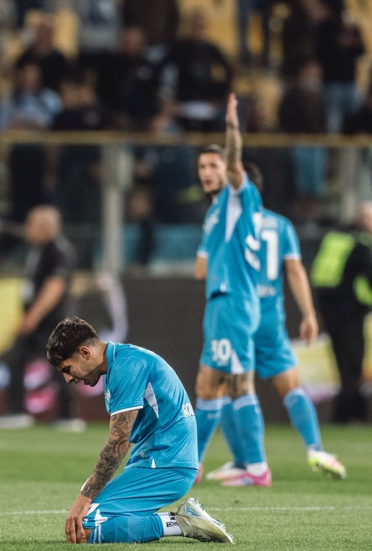 Trofei alzati, esultanze, abbracci, battaglie: il Napoli rivive il 2025 – LA GALLERY - immagine 13