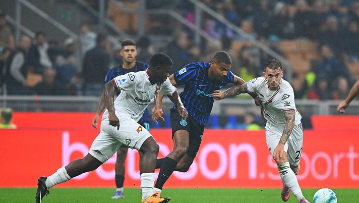 MILAN, ITALY - OCTOBER 04: Andy Diouf of FC Internazionale in action during the Serie A match between FC Internazionale and US Cremonese at Giuseppe Meazza Stadium on October 04, 2025 in Milan, Italy. (Photo by Mattia Pistoia - Inter/Inter via Getty Images) andy diouf