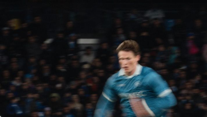 GALLERY Vietato fermarsi per i calciatori del Napoli: ecco alcuni azzurri in azione GALLERY Vietato fermarsi per i calciatori del Napoli: ecco alcuni azzurri in azione - immagine 1