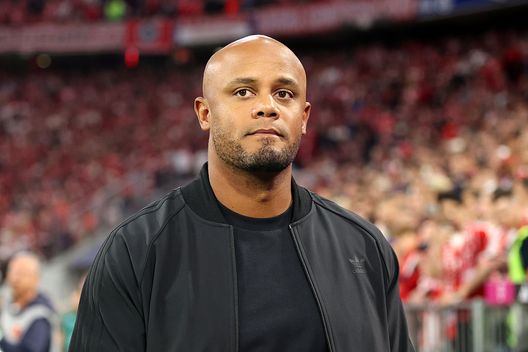 MONACO, GERMANIA - 22 AGOSTO: Vincent Kompany, Allenatore del Bayern Monaco (Photo by Alex Grimm/Getty Images) PSG-Bayern Monaco: dove vedere la partita e le probabili formazioni- immagine 2