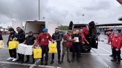 Derby Milan-Inter, la Curva Sud consegna beni ai CityAngels | PM Video