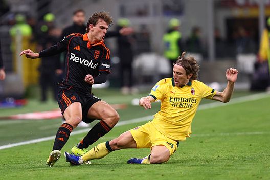 Milan, il 4-3-3 è la svolta? L’idea intriga i tifosi ma Allegri resta dubbioso- immagine 3