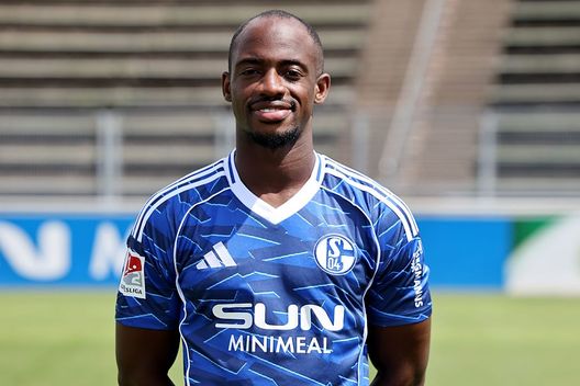 DFB-Pokal, bufera a Lipsia: insulti razzisti contro Antwi-Adjei e partita sospesa- immagine 2