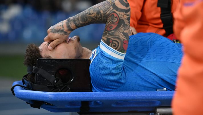 Napoli, sospiro di sollievo per Di Lorenzo: il primo bollettino medico - immagine 1