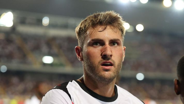 Milan, Letizia: 'Gimenez? Gli errori di Allegri, Tare e l'entourage'