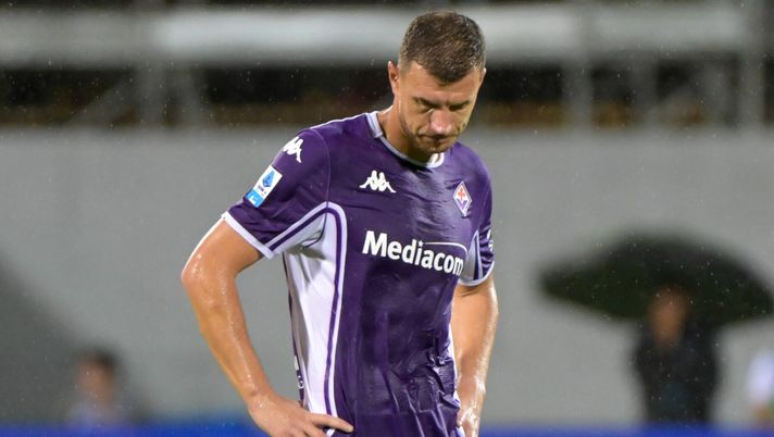 Il commento in rima: horror viola con naufragio finale - immagine 1