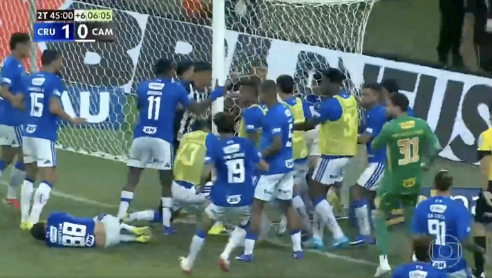 Follia in Brasile: finale del Campionato Mineiro finisce in rissa, 23 espulsi – VIDEO - immagine 1