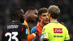 Chiffi ha scelto di non decidere, manca un rigore al Napoli: la moviola – CdS