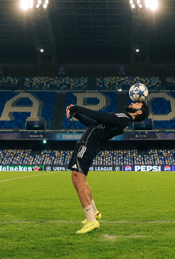 Napoli-Qarabag, gli azeri in campo al Maradona: gli scatti della rifinitura – GALLERY - immagine 13