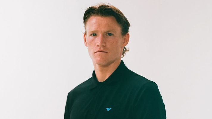 “I dettagli fanno la differenza”: il Napoli in Armani per il Manchester City GALLERY “I dettagli fanno la differenza”: il Napoli in Armani per il Manchester City GALLERY - immagine 1