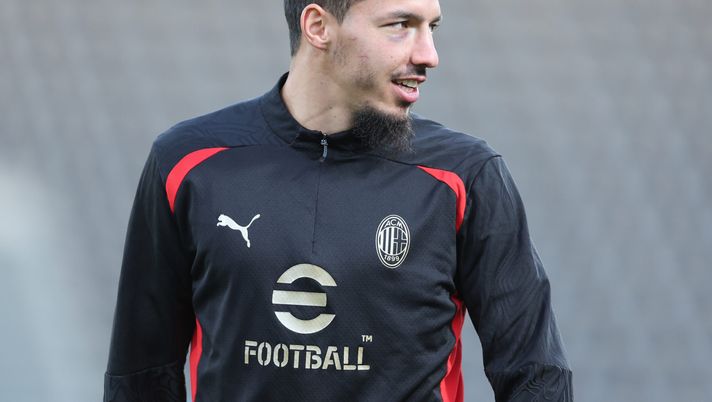 Milan, Bennacer si presenta alla Dinamo Zagabria: 'Inizia un nuovo capitolo'