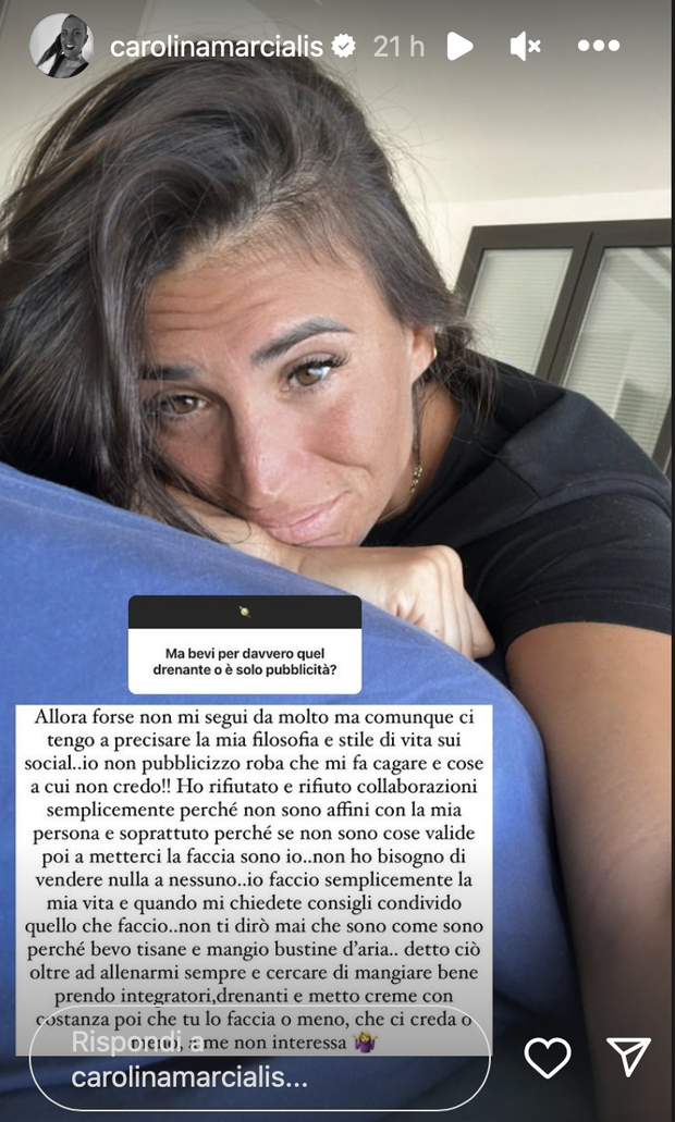 Carolina Marcialis: “Non pubblicizzo roba che mi fa ca….e! Ho rifiutato…”- immagine 3