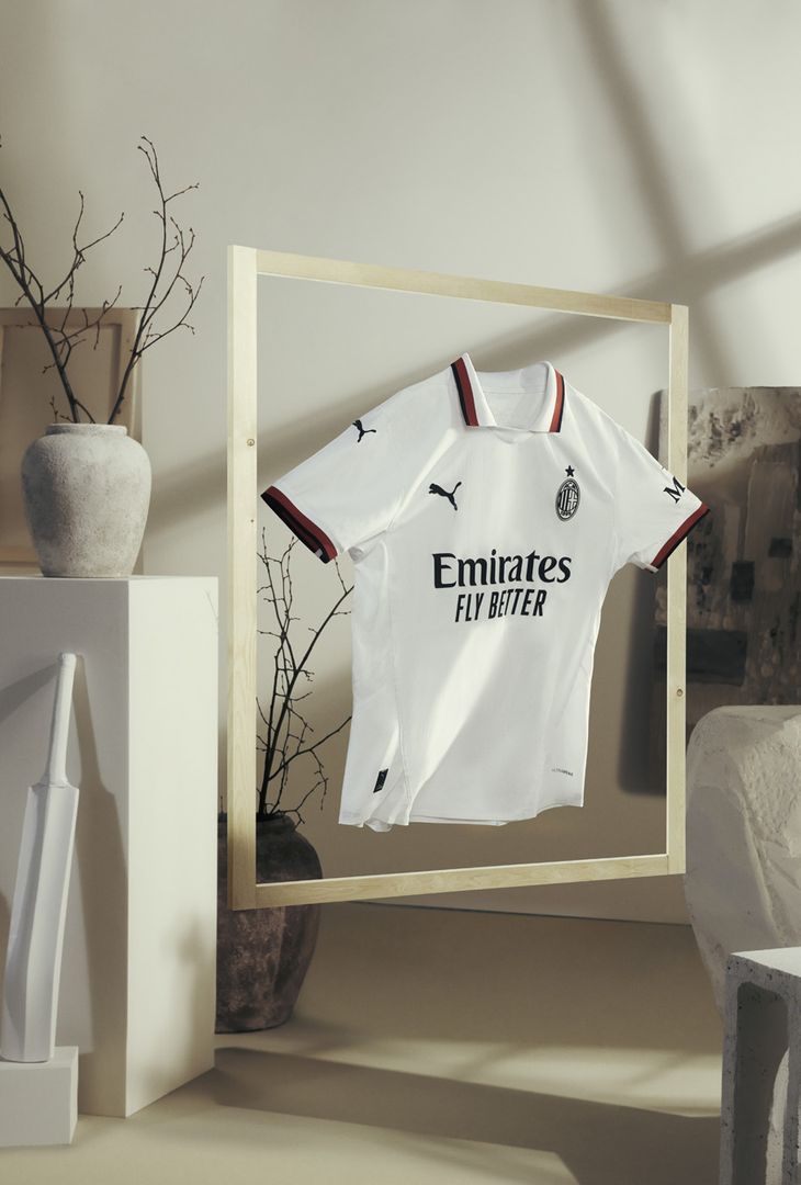 Nuova seconda maglia AC Milan 2024-2025 PUMA