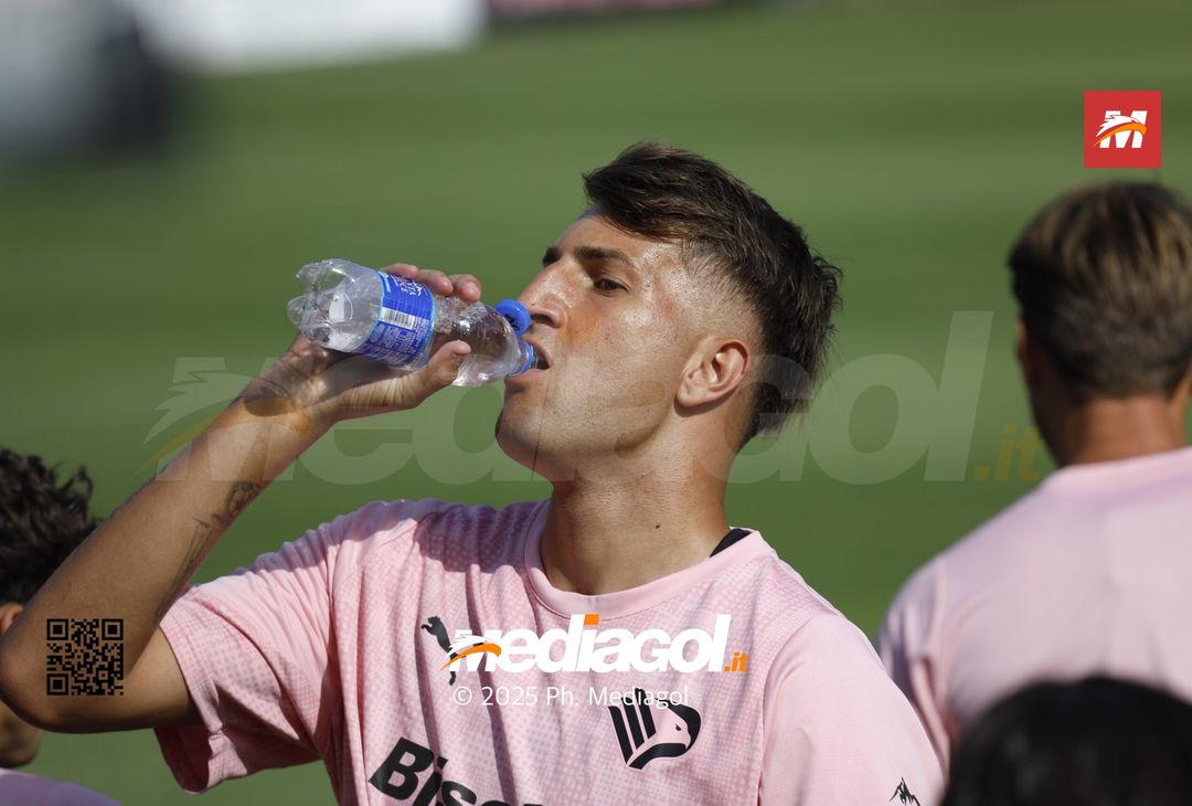 FOTO, Ritiro Palermo FC: la gallery del primo giorno di allenamenti a Chatillon - immagine 26