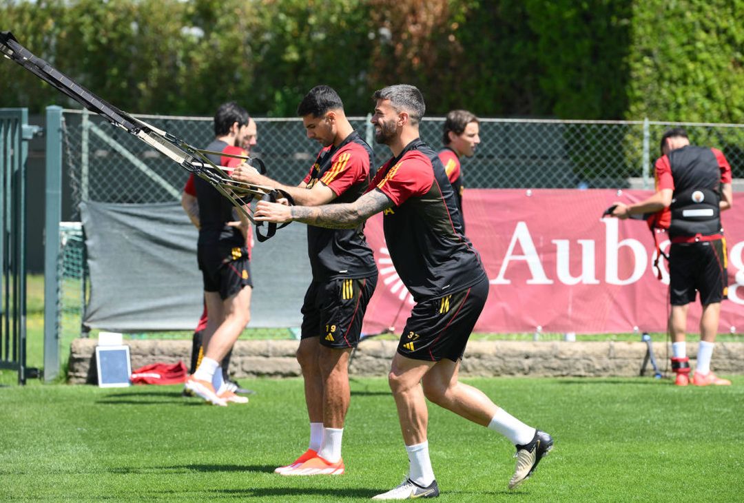 Trigoria, l’allenamento della Roma in vista del Bayer – FOTO GALLERY - immagine 13