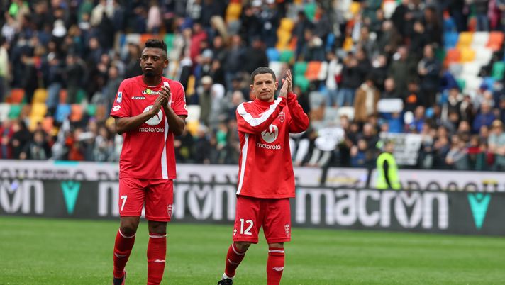 UDINE, ITALY - APRIL 08: Jose Machin and Stefano Sensi of AC Monza applaud during the Serie A match between Udinese Calcio and AC Monza at Dacia Arena on April 08, 2023 in Udine, Italy. (Photo by Emmanuele Ciancaglini/Getty Images)  Palermo