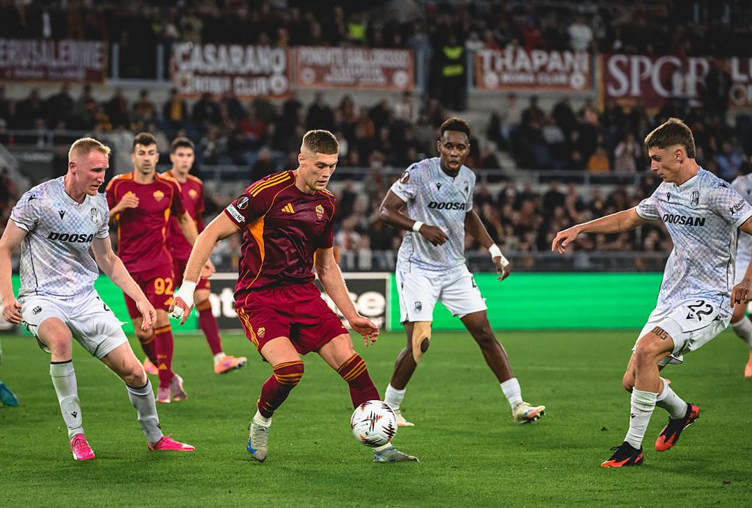 Roma-Viktoria Plzen 1-2 – FOTO GALLERY - immagine 33