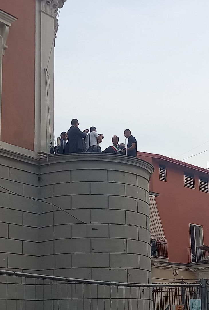 GALLERY Buongiorno diventa cittadino onorario di Cardito: la consegna delle chiavi - immagine 7