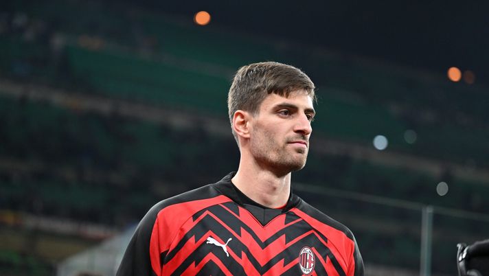 Matteo Gabbia AC Milan allenamento Milanello