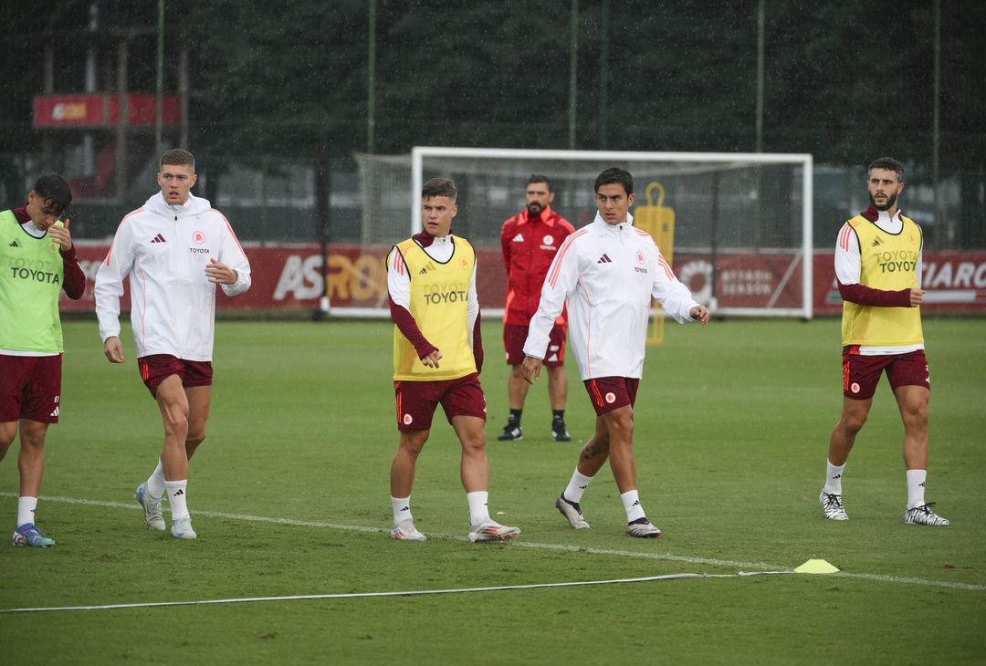 Roma, l’allenamento verso l’Udinese – FOTO GALLERY - immagine 19