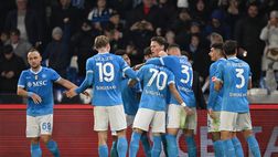 Il Napoli torna in vetta per una notte: al Maradona battuta 3-1 l’Atalanta