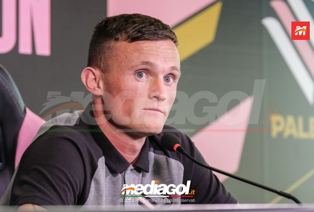 FOTO PALERMO, Liam Henderson presentato in conferenza stampa (GALLERY) - immagine 23