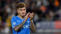 Di Lorenzo a Sky: “Osimhen lavora tanto e ha voglia di fare bene. Sui rigoristi…”