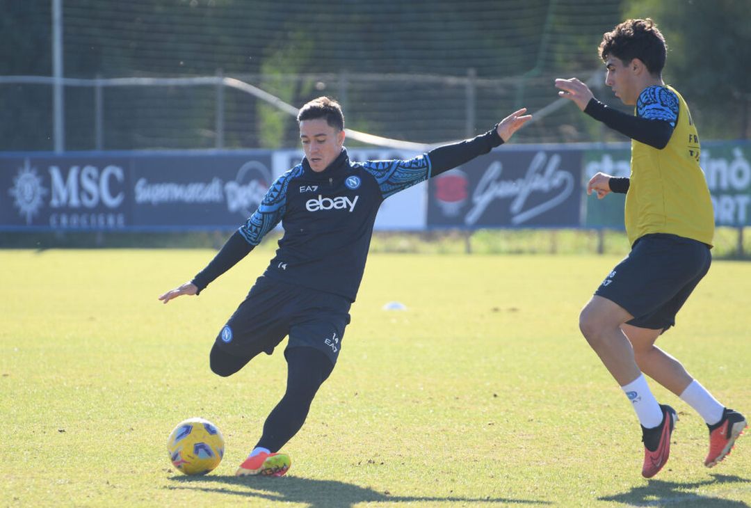 GALLERY Seduta del Napoli in vista del Frosinone: gli scatti dell’allenamento - immagine 3