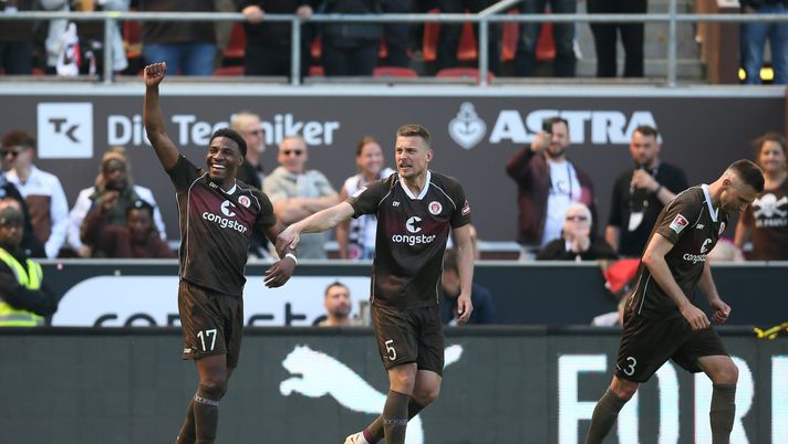 St. Pauli vittoria e promozione in Bundesliga