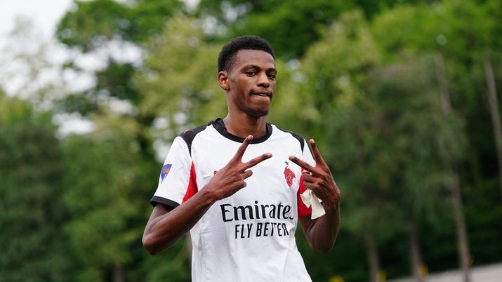 Cheveyo Balentien, AC Milan