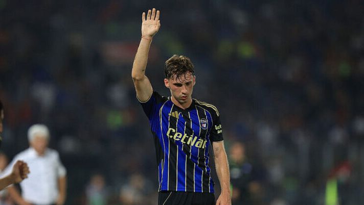 PISA, ITALY - AUGUST 30: Matteo Tramoni of Pisa Sporting Club reacts during the Serie A match between Pisa SC and AS Roma at Arena Garibaldi on August 30, 2025 in Pisa, Italy. (Photo by Gabriele Maltinti/Getty Images) Pisa-Lazio, formazioni ufficiali: da Tramoni a Dia, Angori, Cuadrado, Pedro e Isaksen, tutte le decisioni - immagine 1