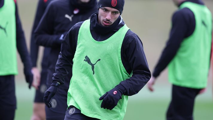Ismaël Bennacer AC Milan allenamento Milanello