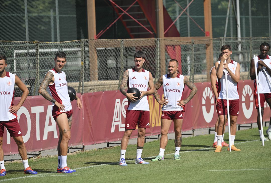 Roma al lavoro a Trigoria: c’è Soulé – FOTO GALLERY - immagine 11