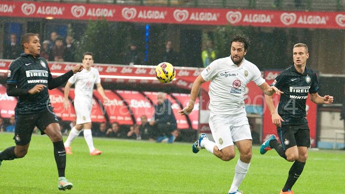 LE PAGELLE, C’E’ SOLO TONI. VERONA DISASTRO  LE PAGELLE, C’E’ SOLO TONI. VERONA DISASTRO - immagine 1