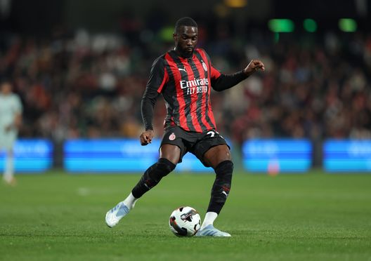 (Photo by AC Milan/AC Milan via Getty Images) tomori-intervista-esclusiva-gazzetta-dello-sport-dichiarazioni-frasi-mercato-cessione-calciomercato-allegri-ultima-ora